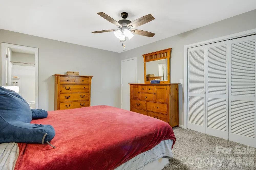 1737 Whitesides Road Forest City, NC 28043