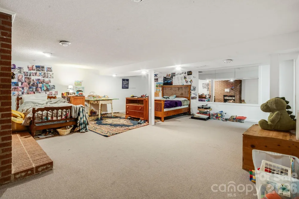 1737 Whitesides Road Forest City, NC 28043