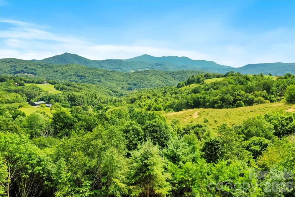 515 Grey Fox Ridge Banner Elk, NC 28604