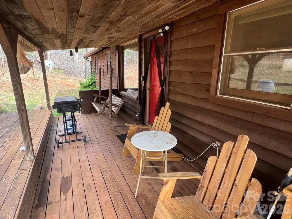 365 Hillbilly Lane Mill Spring, NC 28756