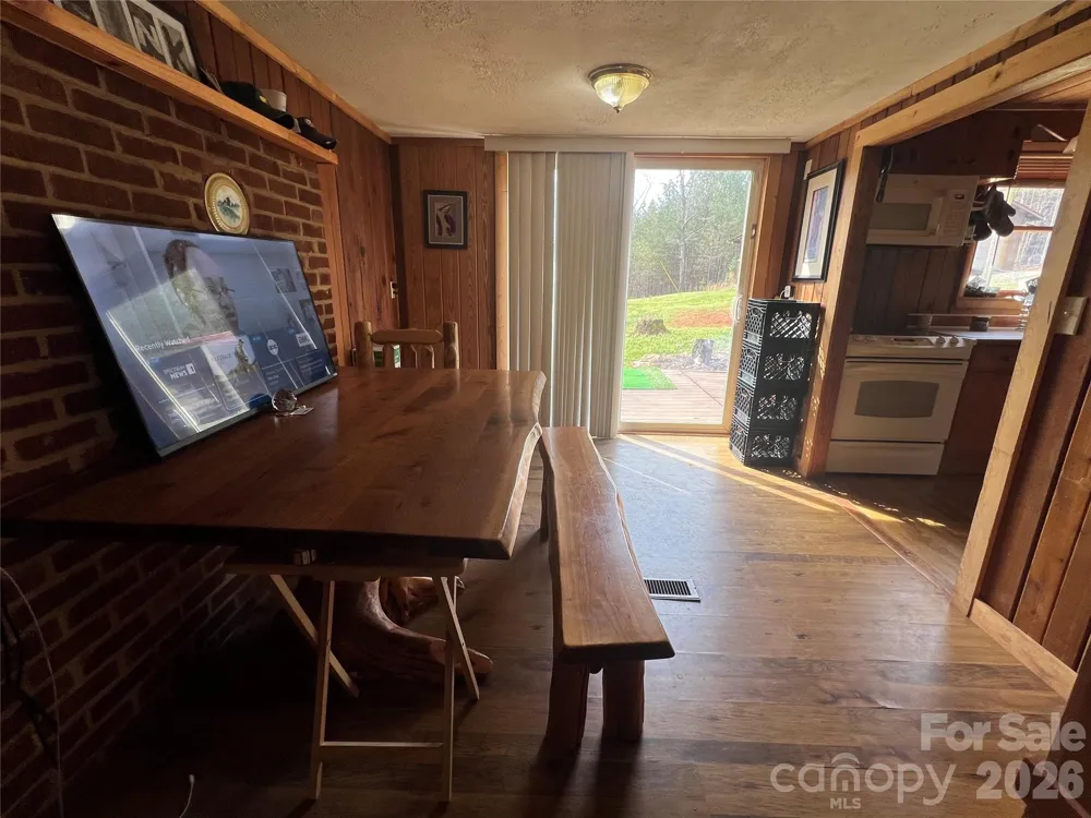 365 Hillbilly Lane Mill Spring, NC 28756