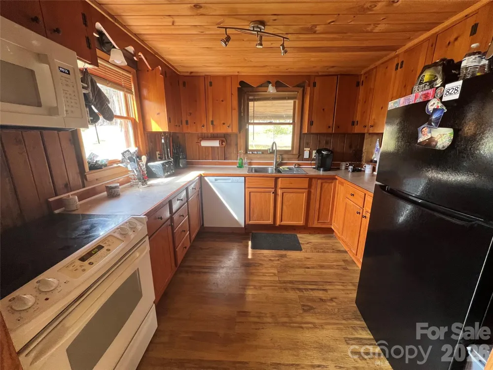 365 Hillbilly Lane Mill Spring, NC 28756