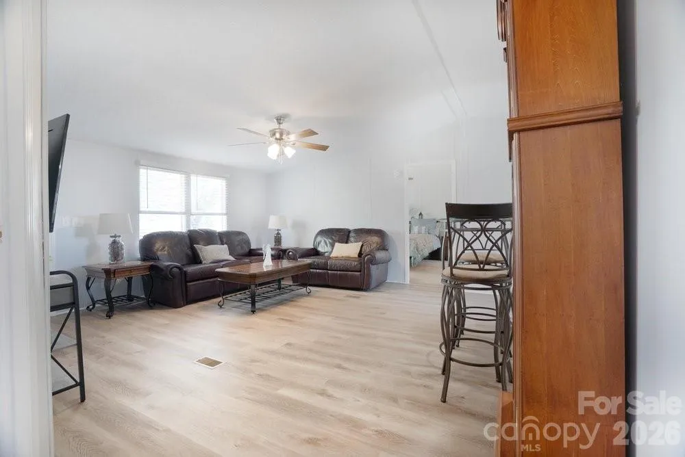 889 Tabor Road Olin, NC 28660