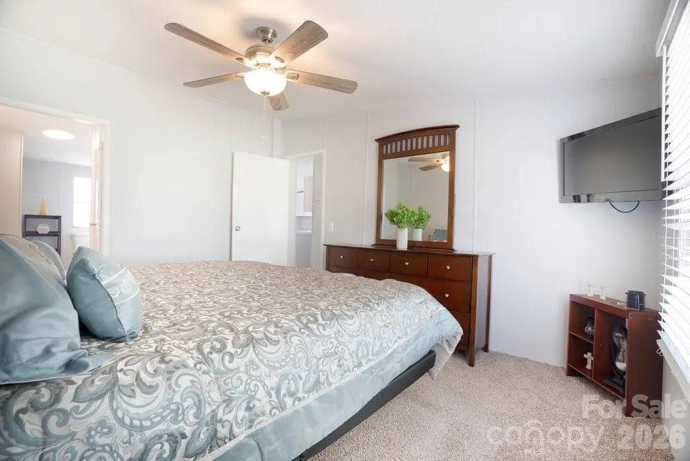 889 Tabor Road Olin, NC 28660