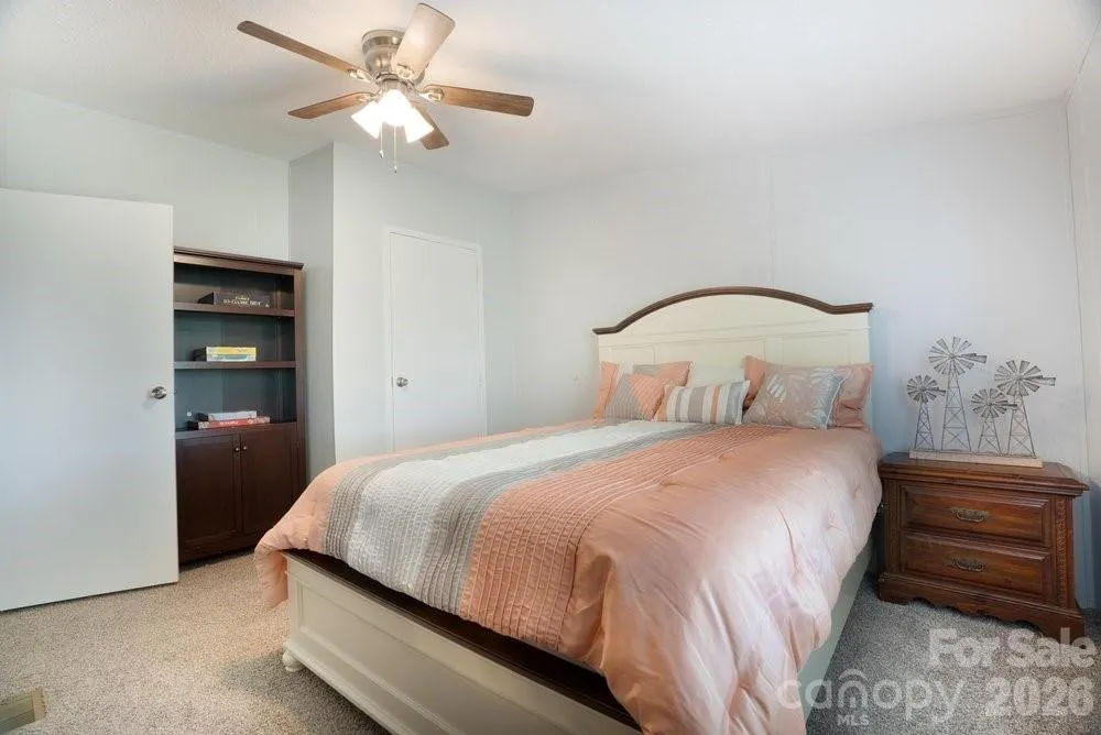 889 Tabor Road Olin, NC 28660