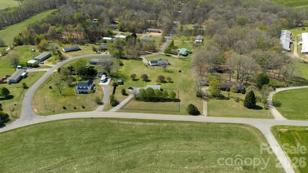 889 Tabor Road Olin, NC 28660