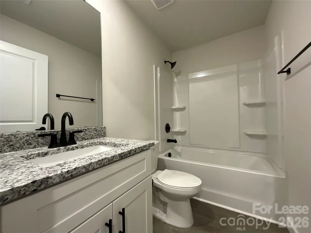 128 18th Street Place NW Hickory, NC 28601