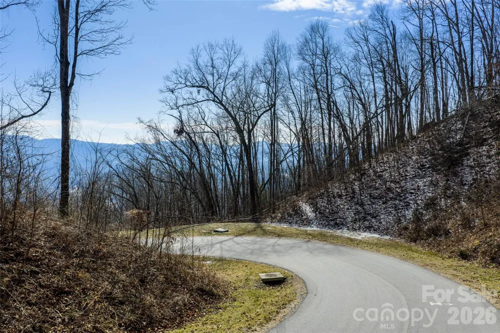 506 Southcliff Parkway Fairview, NC 28730