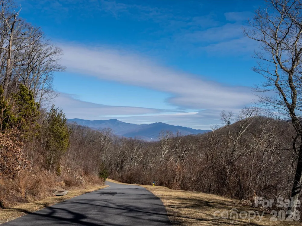 506 Southcliff Parkway Fairview, NC 28730