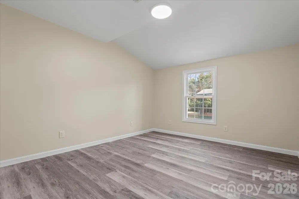 32 Roddy Street Cheraw, SC 29520