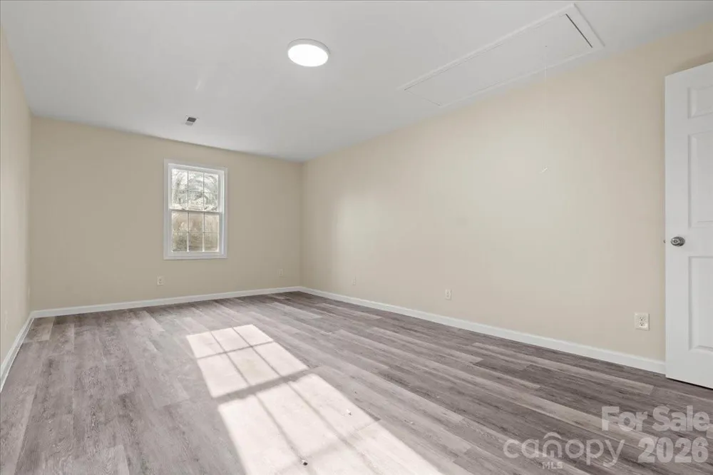 32 Roddy Street Cheraw, SC 29520