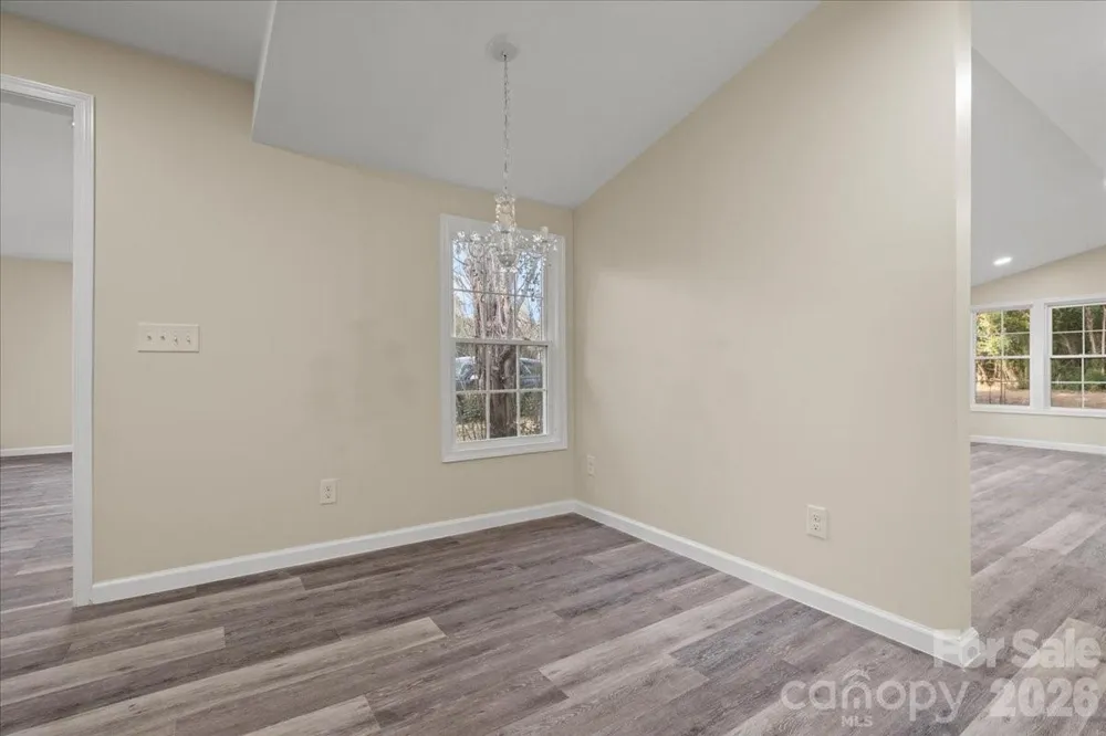 32 Roddy Street Cheraw, SC 29520