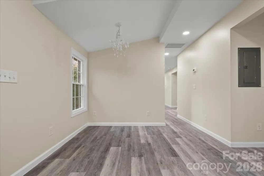 32 Roddy Street Cheraw, SC 29520