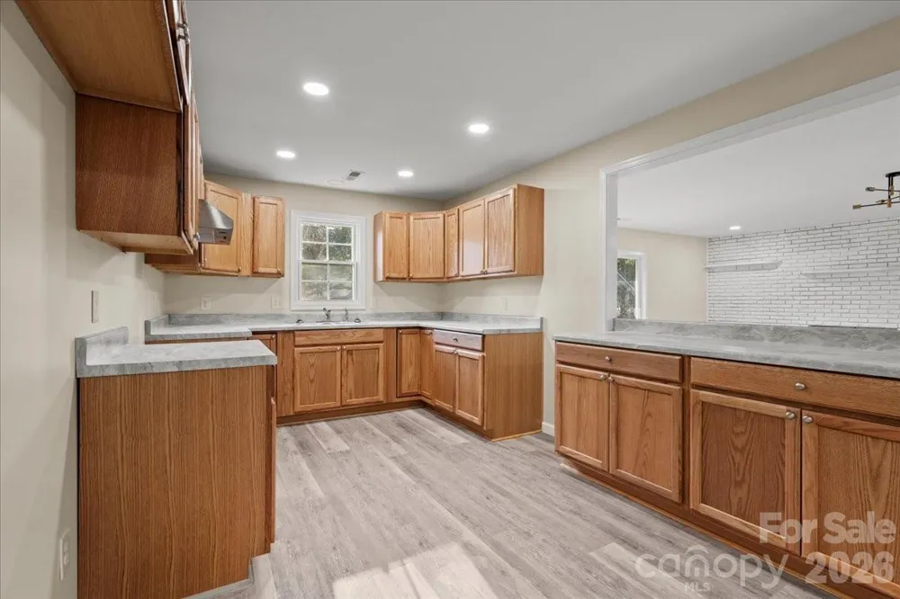 32 Roddy Street Cheraw, SC 29520
