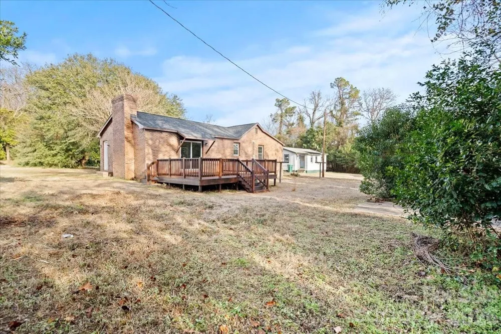 32 Roddy Street Cheraw, SC 29520