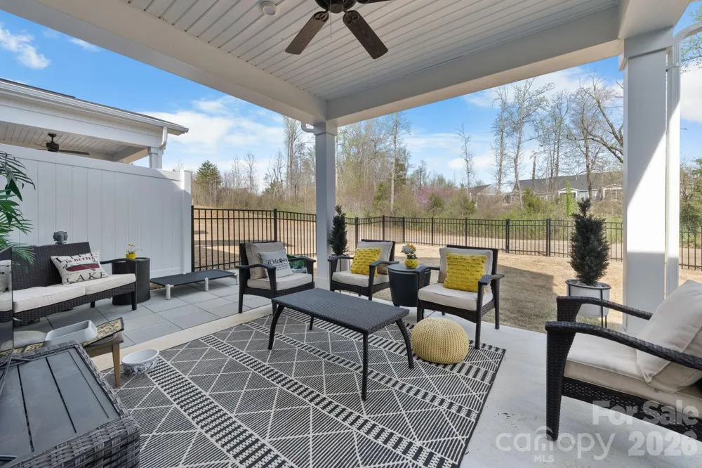 910 Prince Garrett Way Denver, NC 28037