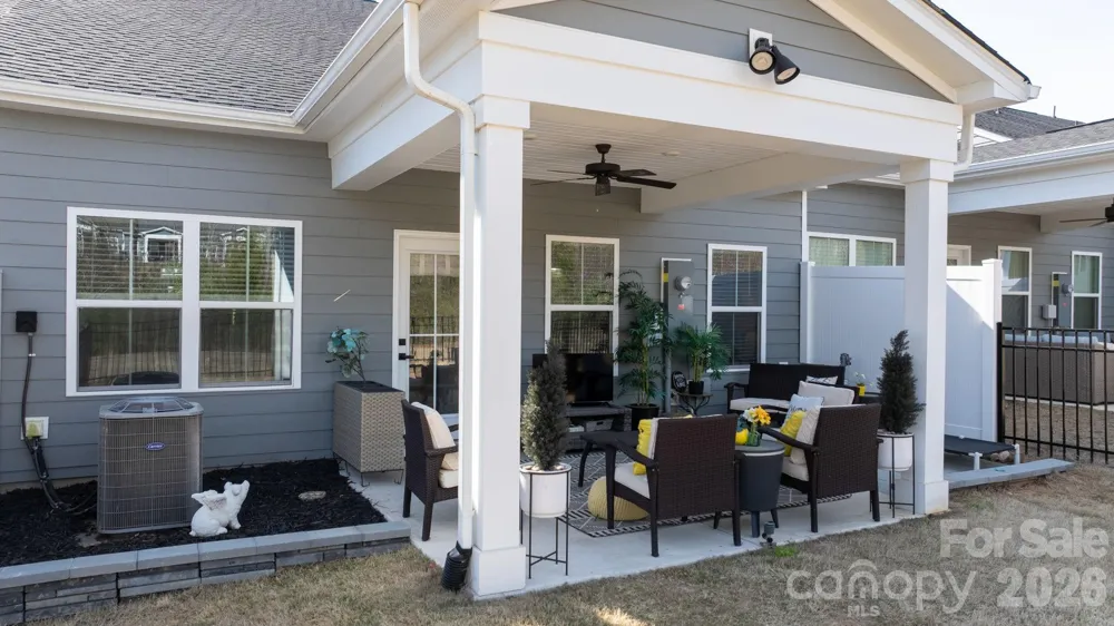 910 Prince Garrett Way Denver, NC 28037