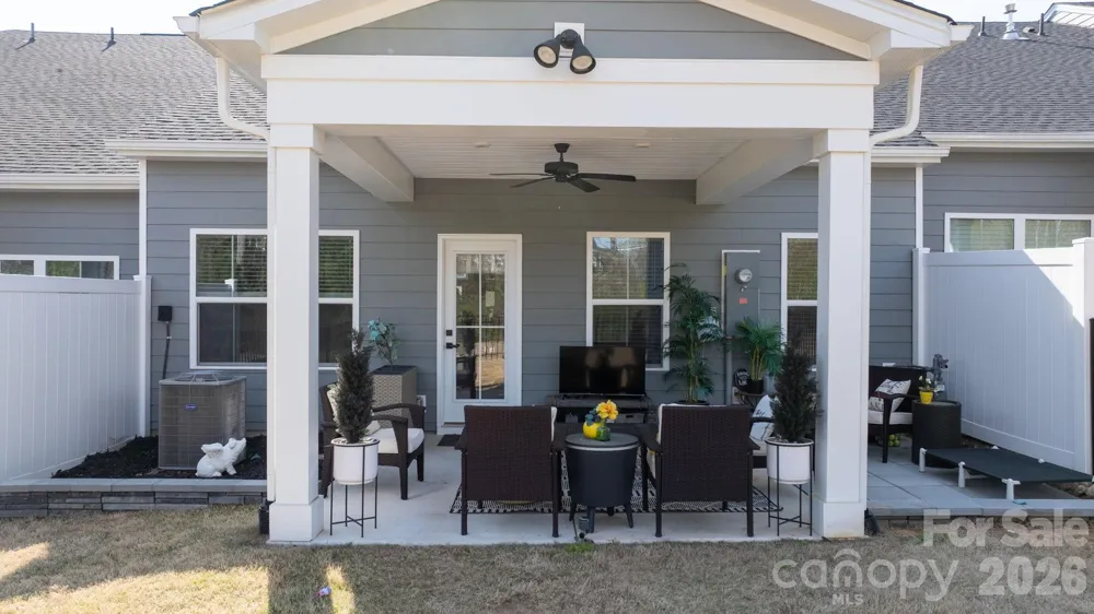 910 Prince Garrett Way Denver, NC 28037