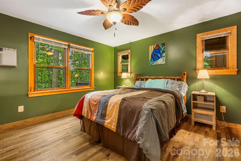 180 Grace Way Green Mountain, NC 28740