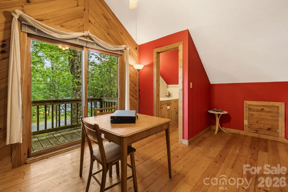 180 Grace Way Green Mountain, NC 28740