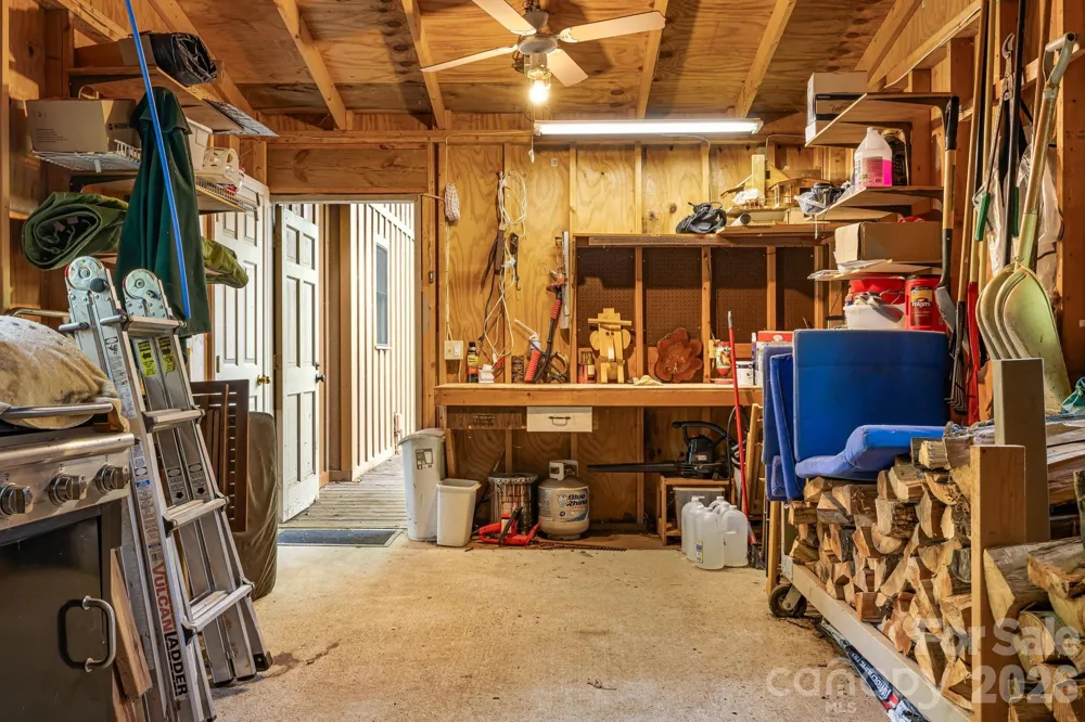 180 Grace Way Green Mountain, NC 28740