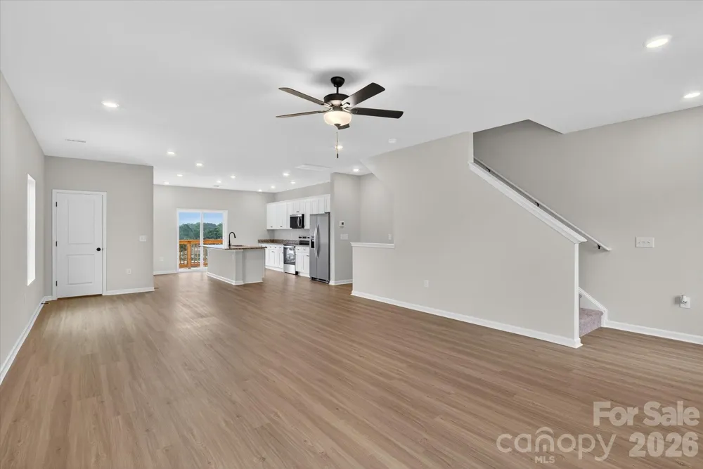 1972 W Davidson Avenue Gastonia, NC 28052