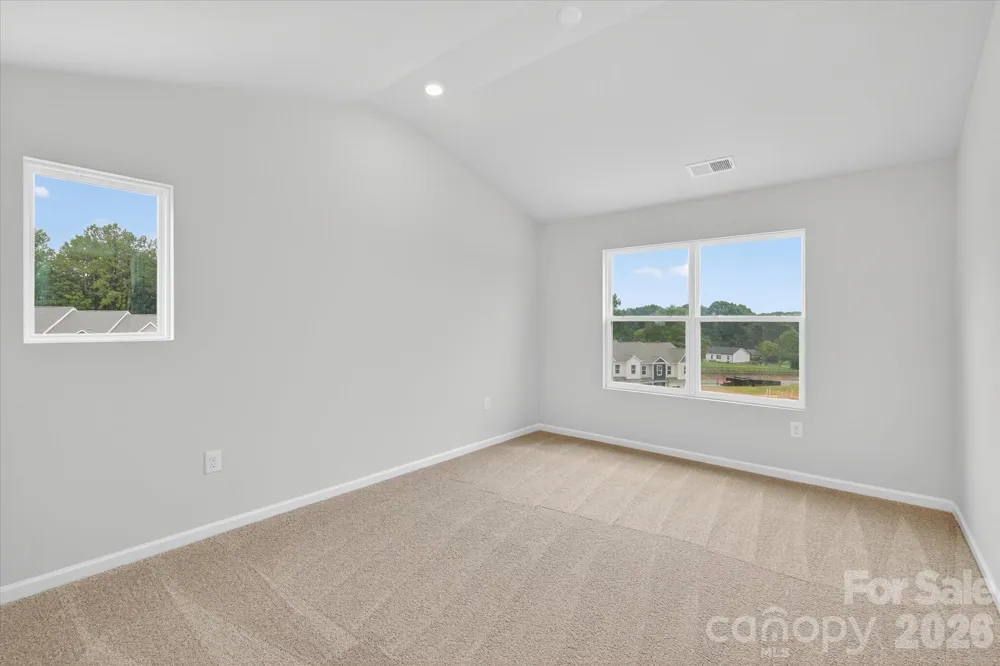 1972 W Davidson Avenue Gastonia, NC 28052