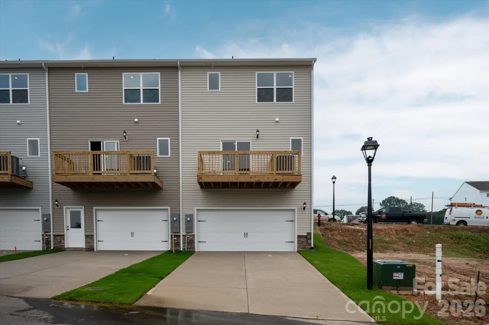 1972 W Davidson Avenue Gastonia, NC 28052