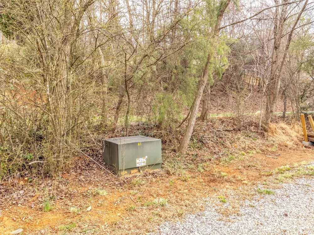 522 River Road Sylva, NC 28779