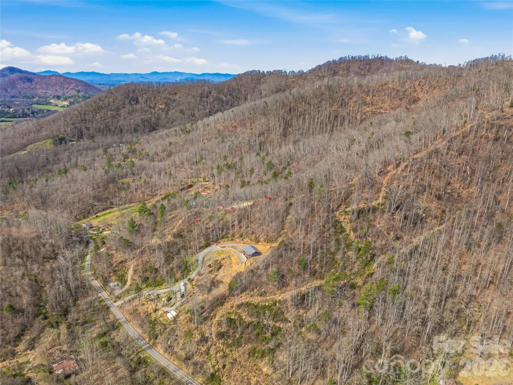 182 Whittemore Branch Road Barnardsville, NC 28709