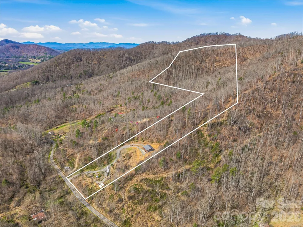 182 Whittemore Branch Road Barnardsville, NC 28709