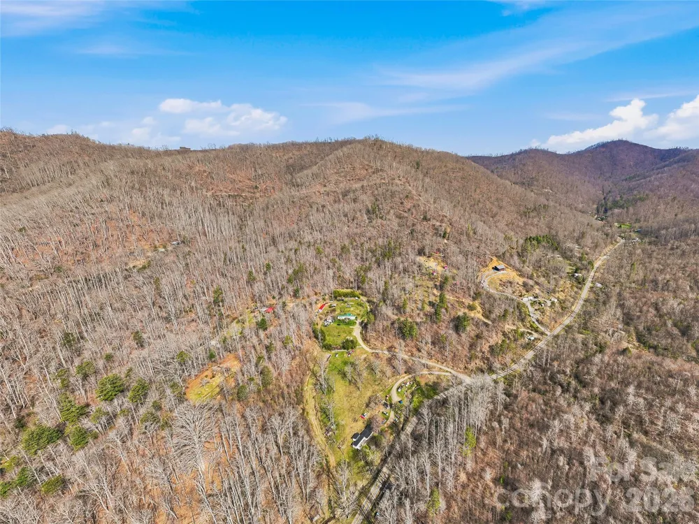 182 Whittemore Branch Road Barnardsville, NC 28709