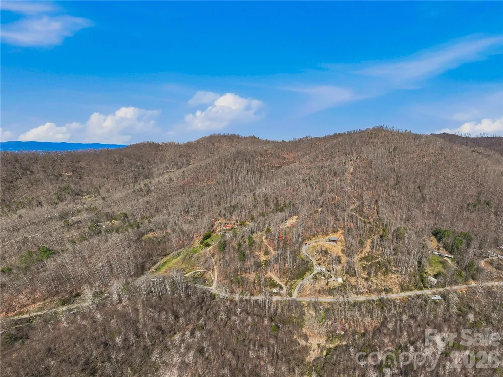 182 Whittemore Branch Road Barnardsville, NC 28709