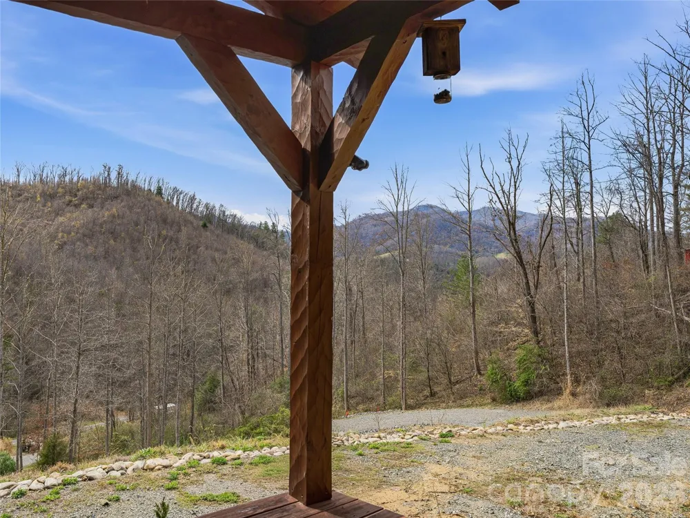 182 Whittemore Branch Road Barnardsville, NC 28709