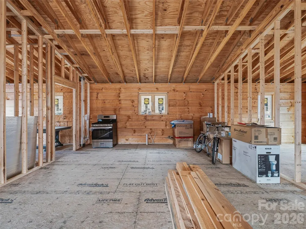 182 Whittemore Branch Road Barnardsville, NC 28709