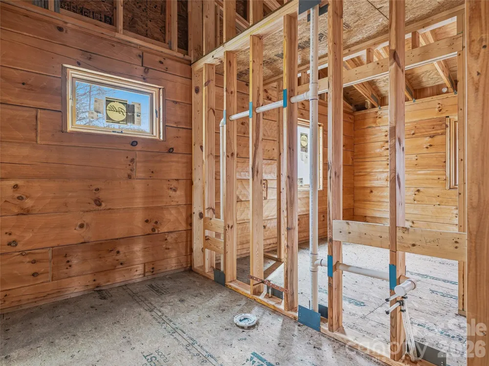 182 Whittemore Branch Road Barnardsville, NC 28709