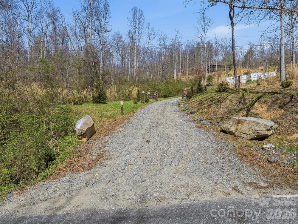 182 Whittemore Branch Road Barnardsville, NC 28709