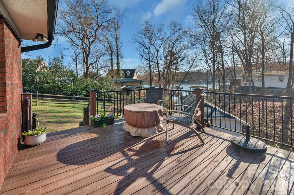 572 Acorn Acres Road Norwood, NC 28128