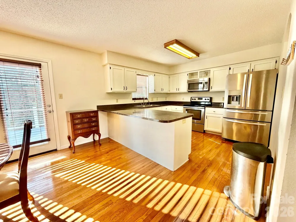 15 Luther Stafford Avenue Taylorsville, NC 28681