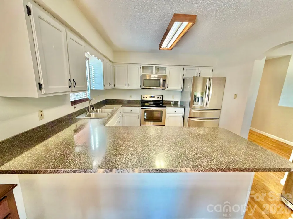 15 Luther Stafford Avenue Taylorsville, NC 28681