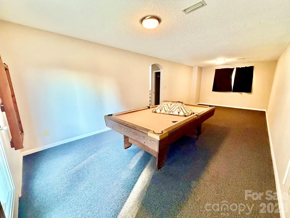 15 Luther Stafford Avenue Taylorsville, NC 28681