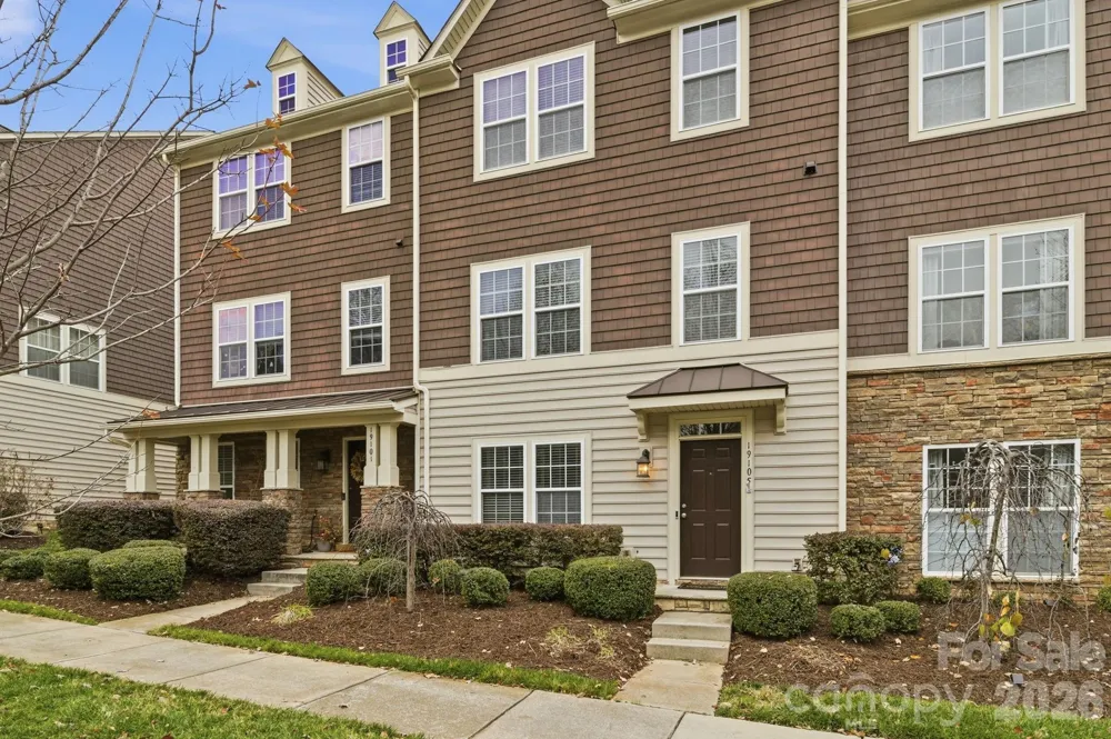 19105 Chandlers Landing Drive Cornelius, NC 28031