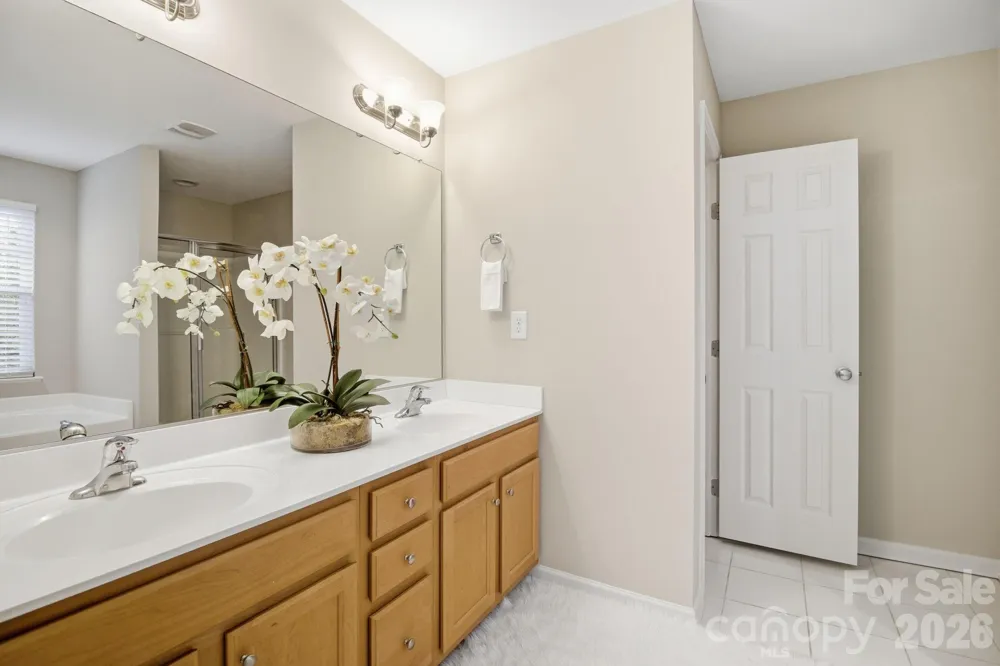 19105 Chandlers Landing Drive Cornelius, NC 28031