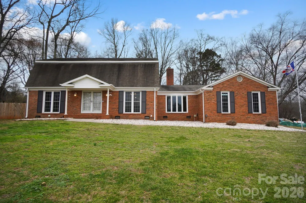 5637 Lebanon Road Mint Hill, NC 28227