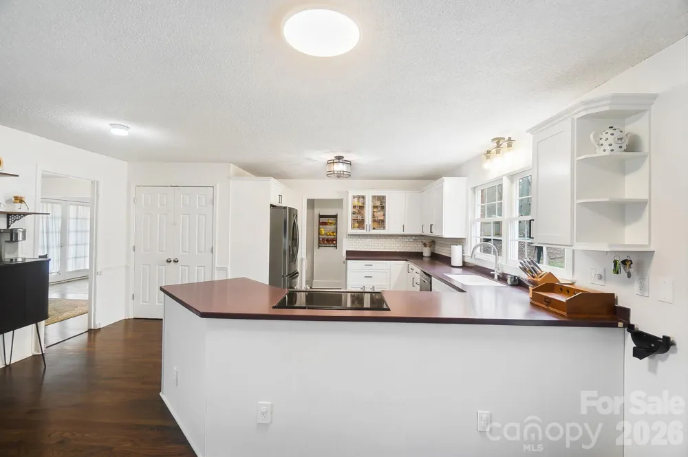 5637 Lebanon Road Mint Hill, NC 28227