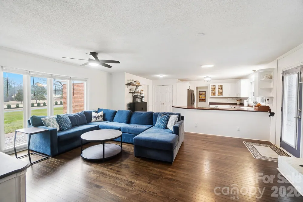5637 Lebanon Road Mint Hill, NC 28227