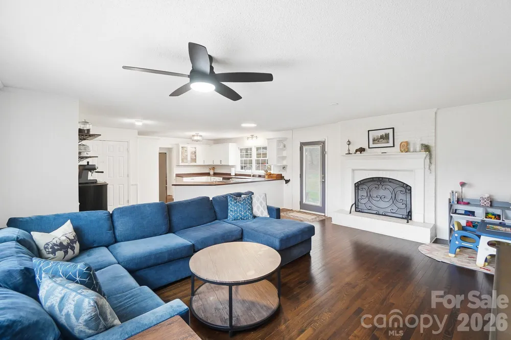 5637 Lebanon Road Mint Hill, NC 28227