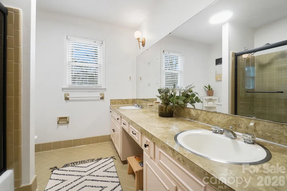 5637 Lebanon Road Mint Hill, NC 28227