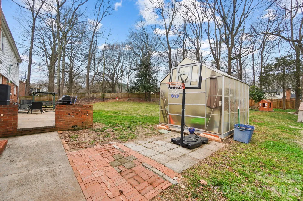 5637 Lebanon Road Mint Hill, NC 28227