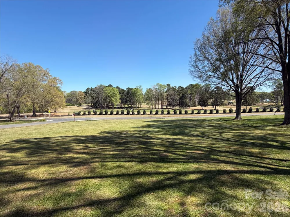 5637 Lebanon Road Mint Hill, NC 28227